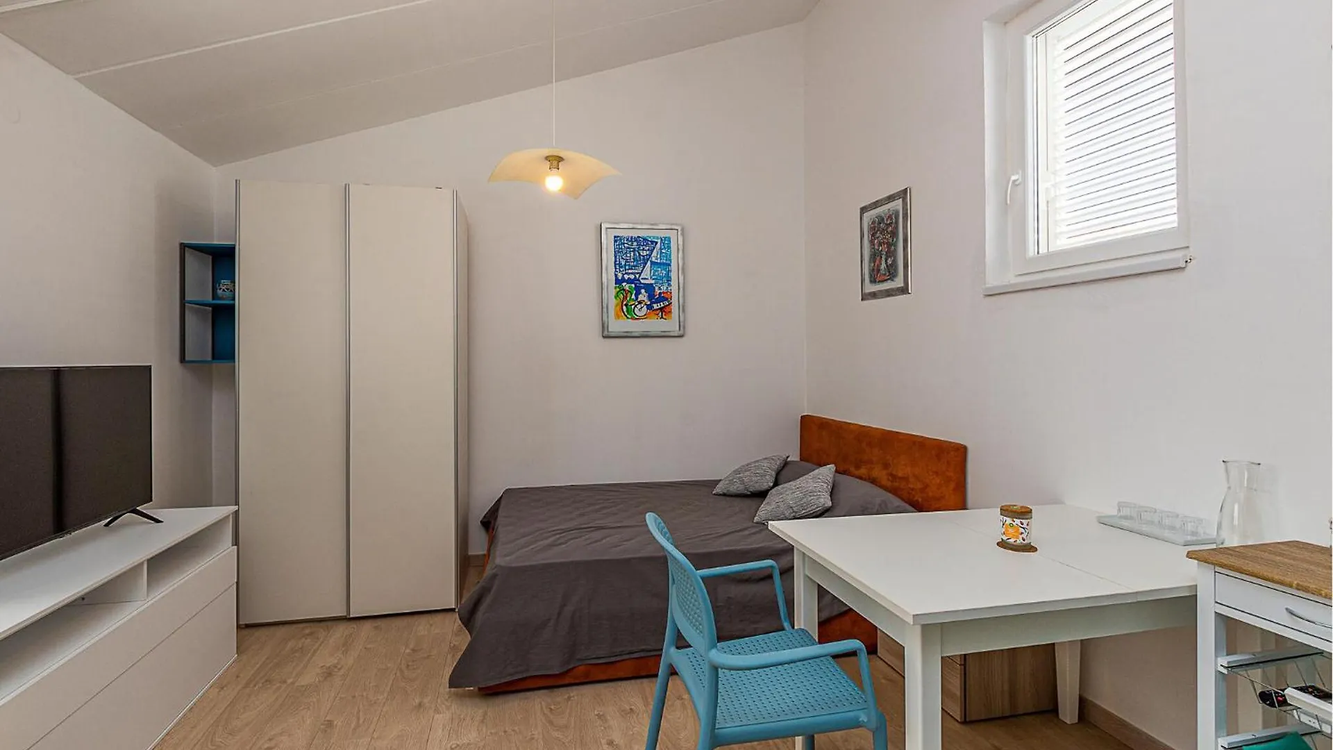 Gorgeous Apartment In Barbariga With Wifi