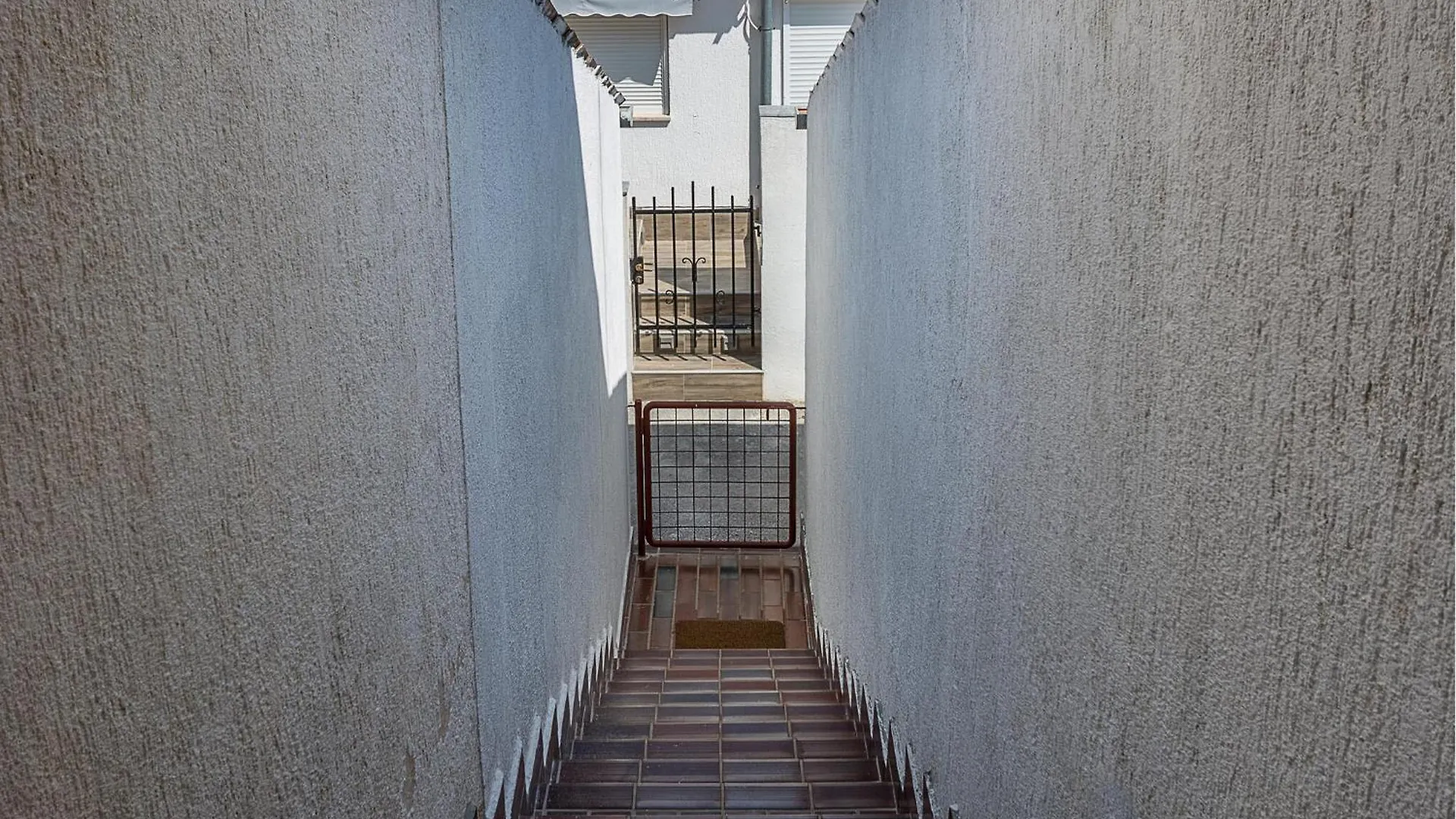 Gorgeous Apartment In Barbariga With Wifi 0*,