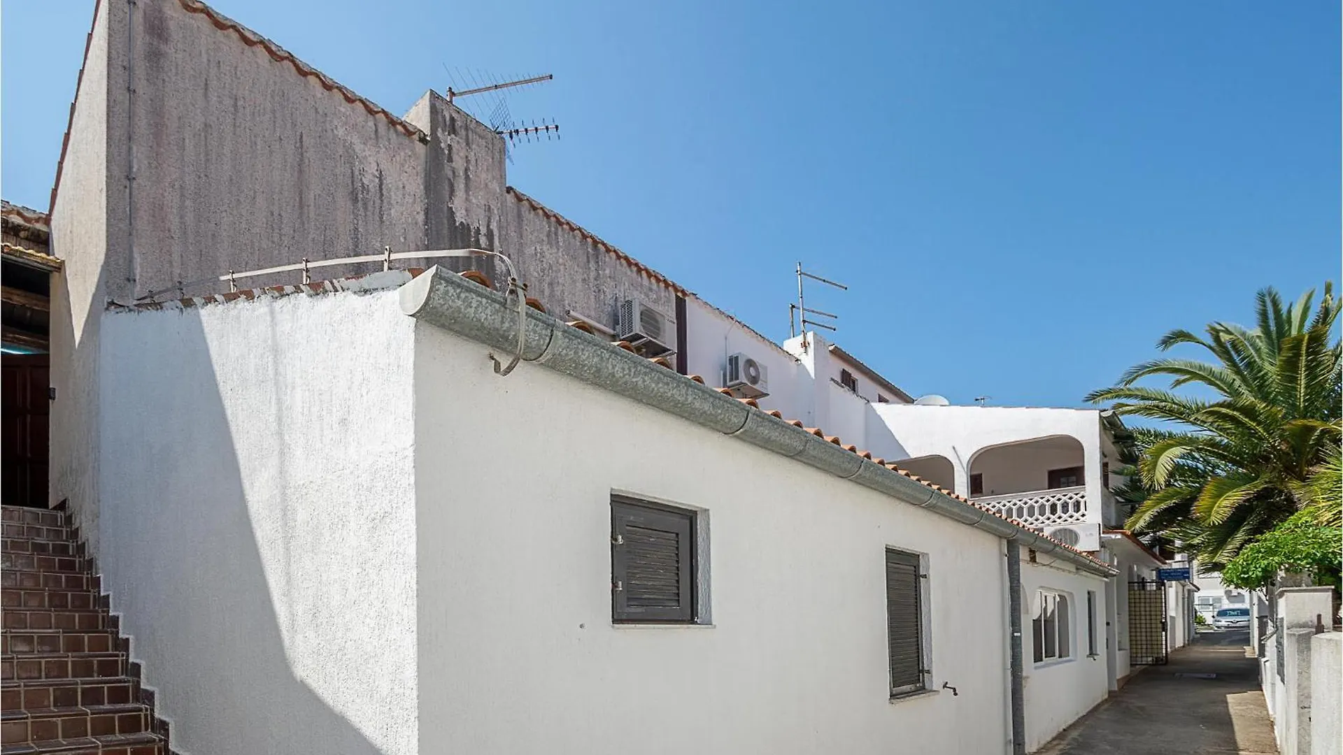 Gorgeous Apartment In Barbariga With Wifi
