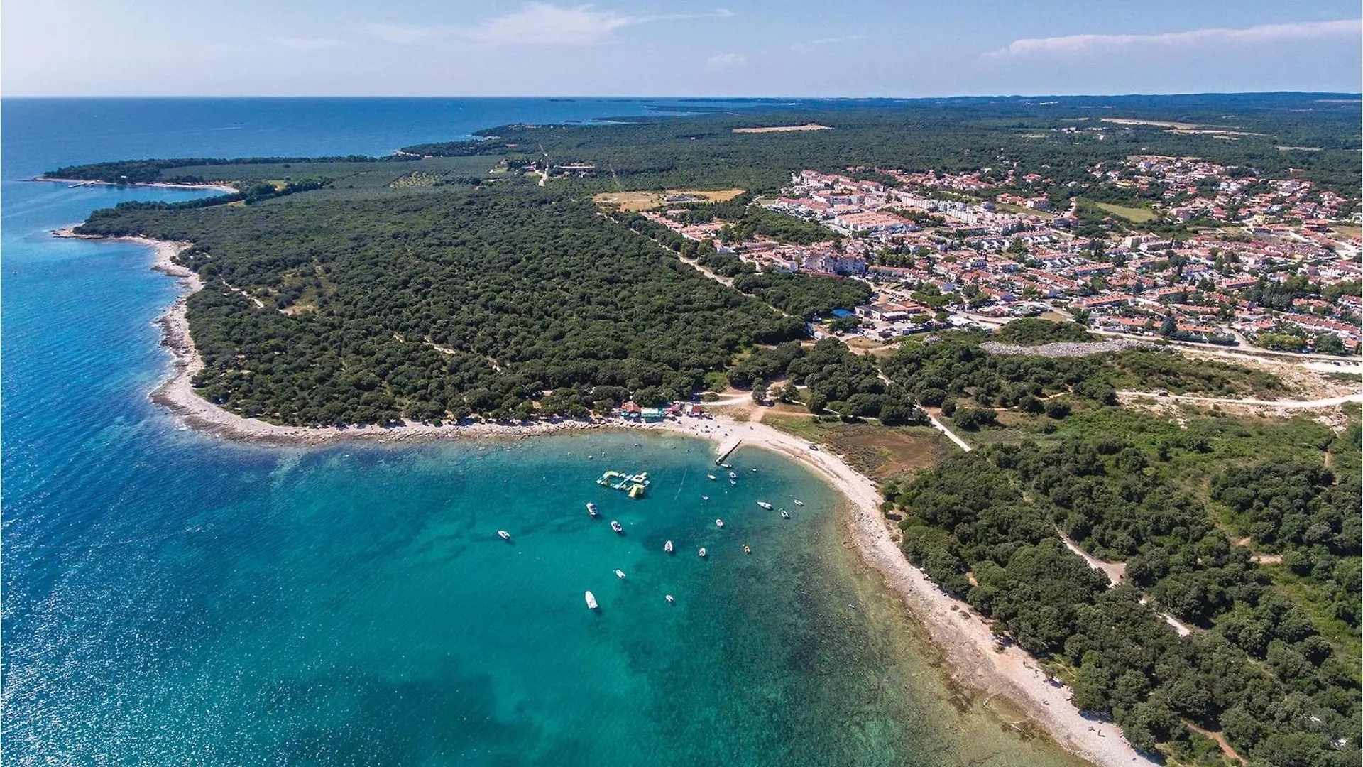 Gorgeous Apartment In Barbariga With Wifi 0*,  Croatia